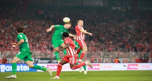 يونيون برلين يهزم مونشنجلادباخ بثنائية ويستعيد صدارة البوندسليجا